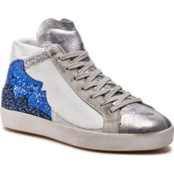 Sneakersy BRONX - 47073-L BX 1486 Cl Blue/White/Slvr 2257. Szare półbuty damskie marki Bronx, na co dzień, bez wzorów, ze skóry, bez obcasa, na płaskiej podeszwie, bez zapięcia. W wyprzedaży za 279,00 zł.