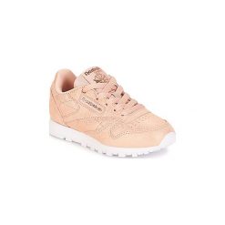 Buty Dziecko Reebok Classic CLASSIC LEATHER C. Różowe trampki dziewczęce Reebok Classic, bez wzorów, bez zapięcia. Za 119,50 zł.