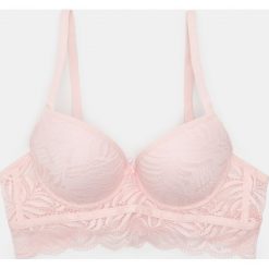 Koronkowy biustonosz push-up - Różowy. Różowe biustonosze Sinsay, bez wzorów, z koronki. Za 29,99 zł.