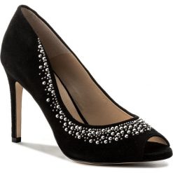 Szpilki SOLO FEMME - 26467-53-020/000-05-00 Czarny. Czarne półbuty damskie Solo Femme, bez wzorów, ze skóry, bez obcasa, na obcasie, bez zapięcia. W wyprzedaży za 159,00 zł.
