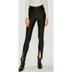 Only - Legginsy. Szare legginsy ONLY, l, z elastanu. Za 129,90 zł.