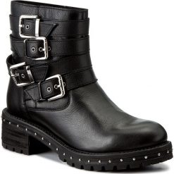 Botki BRONX - 46947-A BX 1417 Black/Silver 187. Czarne buty zimowe damskie marki Bronx, z materiału, na obcasie. W wyprzedaży za 309,00 zł.