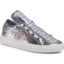 Sneakersy PATRIZIA PEPE - 2V8869/A3KW-S298 Silver. Szare półbuty damskie Patrizia Pepe, bez wzorów, ze skóry, bez obcasa, na płaskiej podeszwie, bez zapięcia. Za 899,00 zł.