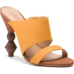 Klapki SCHUTZ - S 20618 0003 0001 U Mary Gold. Żółte klapki damskie Schutz, bez wzorów, ze skóry, bez obcasa, na obcasie. Za 679,00 zł.