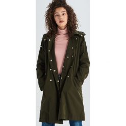 Dwurzędowy płaszcz - Khaki. Brązowe płaszcze damskie marki Sinsay, s, bez wzorów. Za 159,99 zł.