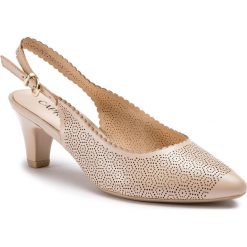 Sandały CAPRICE - 9-29601-22 Beige Perlato 433. Brązowe klapki damskie Caprice, bez wzorów, ze skóry, bez obcasa, na obcasie. Za 239,90 zł.