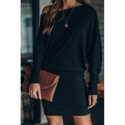 Sukienka KANOLA. Czarne sukienki damskie IVET, na co dzień, xl, bez wzorów, eleganckie, bez kołnierzyka, z krótkim rękawem, krótkie, mini, proste. W wyprzedaży za 69,00 zł.