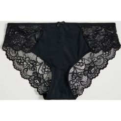Koronkowe majtki - Czarny. Czarne majtki damskie Sinsay, s, z koronki. Za 14,99 zł.