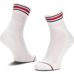 Zestaw 2 par wysokich skarpet męskich TOMMY HILFIGER - 372021001 300. Białe skarpetki męskie TOMMY HILFIGER, bez wzorów, z elastanu. Za 44,99 zł.