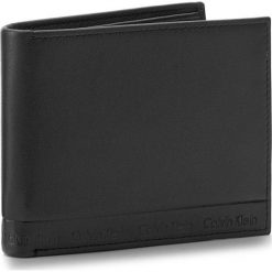 Portfele męskie: Duży Portfel Męski CALVIN KLEIN BLACK LABEL – 4rthur 5CC+Coin K50K502398 001