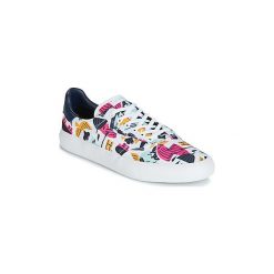 Buty adidas 3MC. Białe trampki męskie Adidas, bez wzorów, bez zapięcia. Za 223,20 zł.
