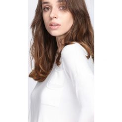 Biały Sweter Lovely Eyes. Białe swetry klasyczne damskie marki Born2be, na jesień, l. Za 39,99 zł.