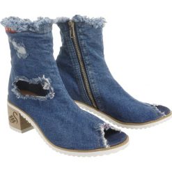 LANQIER 44C0126 jeans, botki damskie. Botki damskie Lanqier, na lato, z jeansu, bez obcasa, na obcasie, na zamek. Za 289,90 zł.