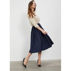 Spódnica plisowana. Niebieskie spódniczki damskie Moodo, xl, w paski, z poliesteru. Za 89,99 zł.