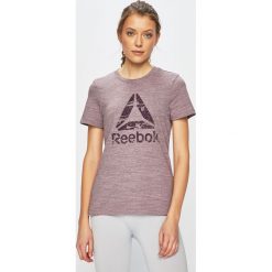 Reebok - Top. Fioletowe topy damskie marki Reebok, s, z nadrukiem, z bawełny, z okrągłym kołnierzem. Za 99,90 zł.