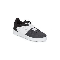 Buty Cash Money STAR. Czarne trampki męskie Cash Money, bez wzorów, retro, bez zapięcia. Za 143,20 zł.