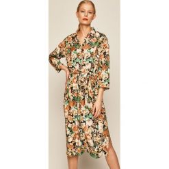 Medicine - Sukienka Boho Breeze. Czarne sukienki damskie MEDICINE, na co dzień, s, w kwiaty, z wiskozy, casualowe, bez kołnierzyka, z długim rękawem, długie, mini, proste. W wyprzedaży za 119,90 zł.