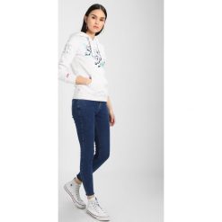 Bluzy damskie: Superdry STACKER TROPICAL ENTRY HOOD Bluza z kapturem grey marl injected fluro coral