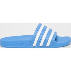 Adidas Originals - Klapki. Niebieskie kapcie męskie adidas Originals, bez wzorów, z materiału. W wyprzedaży za 149,90 zł.