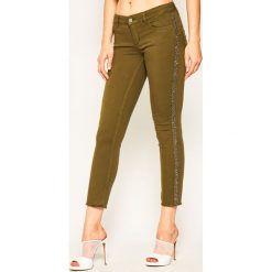 Jeansy Skinny Fit Liu Jo WA0186 T4142. Różowe jeansy damskie Liu Jo. W wyprzedaży za 419,00 zł.