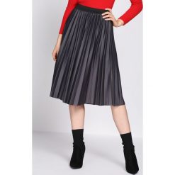 Ciemnoszara Spódnica Winsome. Szare spódniczki Born2be, uniwersalny, midi. Za 59,99 zł.