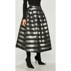 Answear - Spódnica. Szare spódniczki marki ANSWEAR, s, z poliesteru, midi. Za 169,90 zł.