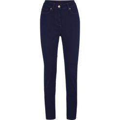 Dżinsy "mega-stretch" z wygodnym paskiem w talii bonprix ciemny denim. Czarne jeansy damskie bonprix. Za 109,99 zł.