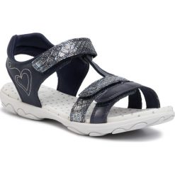 Sandały GEOX - J Sandal Coure B J0290B 00454 CF44M D Navy/Dk Blue. Niebieskie sandały dziewczęce Geox, ze skóry ekologicznej, bez zapięcia. Za 239,00 zł.