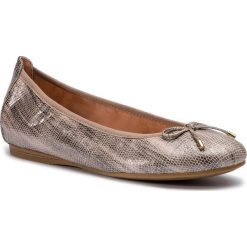 Baleriny TAMARIS - 1-22102-22 Platinum Str. 949. Brązowe baleriny damskie Tamaris, bez wzorów, ze skóry, klasyczne, bez obcasa. Za 219,90 zł.