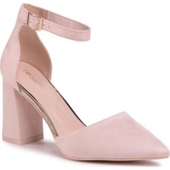 Sandały DEEZEE - FERRI Beige. Różowe klapki damskie DeeZee, bez wzorów, ze skóry ekologicznej, bez obcasa, na obcasie. Za 89,99 zł.