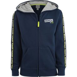 Bench BRANDED TAPE HOODY Bluza rozpinana dark navy blue. Niebieskie bluzy męskie Bench, z bawełny. W wyprzedaży za 170,10 zł.