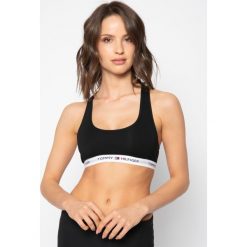Biustonosz top TOMMY HILFIGER 1387904878. Białe biustonosze TOMMY HILFIGER, bez wzorów, z elastanu. W wyprzedaży za 99,00 zł.