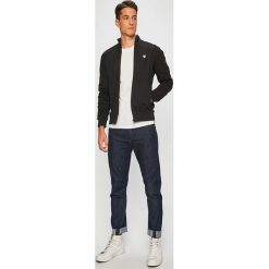 EA7 Emporio Armani - Bluza. Czarne bluzy męskie EA7 Emporio Armani, s, bez wzorów, z elastanu, bez kołnierzyka, bez rękawów, bez kaptura. W wyprzedaży za 399,90 zł.
