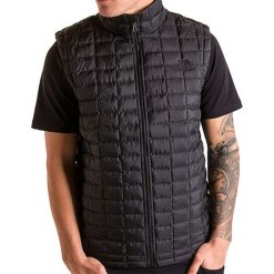 THE NORTH FACE THERMOBALL™ ECO > T93Y3OXYM. Bluzy męskie The North Face, s, z nadrukiem, z nylonu, klasyczne, z klasycznym kołnierzykiem, bez rękawów, bez kaptura. W wyprzedaży za 449,99 zł.