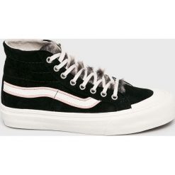 Vans - Trampki. Czarne trampki i tenisówki damskie marki Vans, ze skóry, na sznurówki. W wyprzedaży za 299,90 zł.