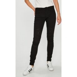 G-Star Raw - Jeansy Motac. Czarne jeansy damskie G-Star RAW. W wyprzedaży za 399,90 zł.