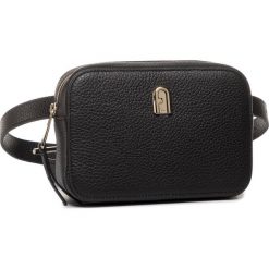 Saszetka nerka FURLA - Sleek 1056722 E EBB7 HSF Nero. Czarne nerki damskie Furla, bez wzorów, ze skóry, młodzieżowe, bez dodatków. Za 749,00 zł.
