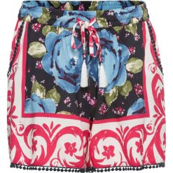 Szorty z frędzlami bonprix niebieski dżins - różowy hibiskus - beżowo-szary wzorzysty. Niebieskie spodnie damskie bonprix, w koronkowe wzory, z koronki. Za 32,99 zł.