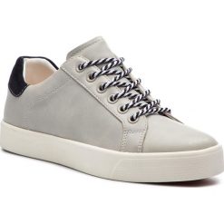 Sneakersy CAPRICE - 9-23203-22 Lt Grey Nap.Mu 213. Szare półbuty damskie Caprice, ze skóry. W wyprzedaży za 169,00 zł.
