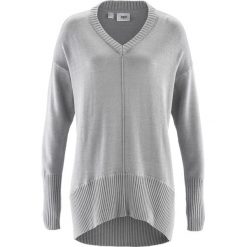 Sweter oversize bonprix jasnoszary melanż. Szare swetry oversize damskie marki bonprix. Za 74,99 zł.