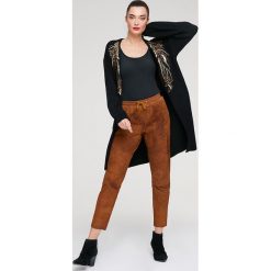 Sweter rozminany w kolorze czarnym. Czarne swetry damskie Heine, bez wzorów. W wyprzedaży za 149,95 zł.