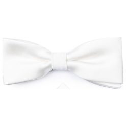 Mucha z poszetką MUB0000040. Białe muszki męskie Giacomo Conti, bez wzorów, z mikrofibry, eleganckie. Za 69,00 zł.