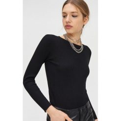 Prążkowany sweter - Czarny. Czarne swetry damskie Cropp, s, bez wzorów, prążkowane, bez rękawów, bez kaptura. Za 59,99 zł.