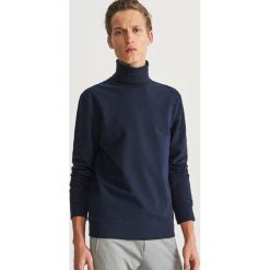 Bluza z golfem - Granatowy. Niebieskie bluzy męskie Reserved, s, bez wzorów, z golfem, bez rękawów, bez kaptura. W wyprzedaży za 49,99 zł.