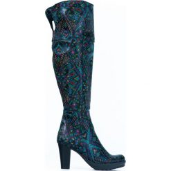 Kozaki za kolano - skóra naturalna - model 185 - motyw aztecki. Szare kozaki damskie Zapato, na randkę, na zimę, z dzianiny, klasyczne, przed kolano, na wysokim obcasie, na obcasie, bez zapięcia. W wyprzedaży za 445,00 zł.