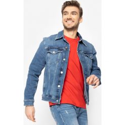 Kurtka jeansowa Calvin Klein Jeans Foundation J30J312822. Niebieskie kurtki męskie Calvin Klein Jeans, m, bez wzorów, z elastanu, bez kaptura. W wyprzedaży za 359,00 zł.