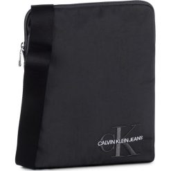 Saszetka CALVIN KLEIN JEANS - Monogram Nylon Flatpack K50K504730 084. Szare torby męskie skórzane Calvin Klein Jeans, bez wzorów, z jeansu, młodzieżowe. W wyprzedaży za 189,00 zł.