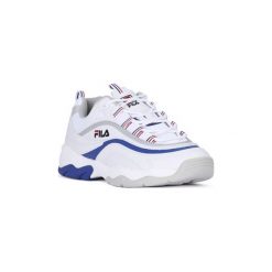 Buty Fila 02G RAY F LOW. Białe trampki i tenisówki damskie Fila, bez wzorów, bez zapięcia. Za 430,46 zł.