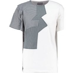 Wåven MAGNUS Tshirt z nadrukiem white/green. Białe koszulki polo męskie marki Wåven, m, z nadrukiem, z bawełny. Za 249,00 zł.