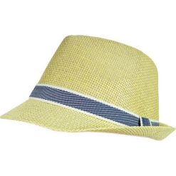 Letni Męski Kapelusz w Kolorze Słomkowym, Trilby z Granatowym Paskiem CPAPJNSKAPELUSZ18. Żółte kapelusze męskie Pako Jeans, na lato, bez wzorów, klasyczne. Za 29,00 zł.